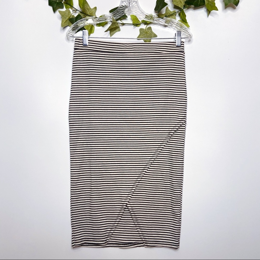 Kirious Envelope Midi Striped Pencil Skirt